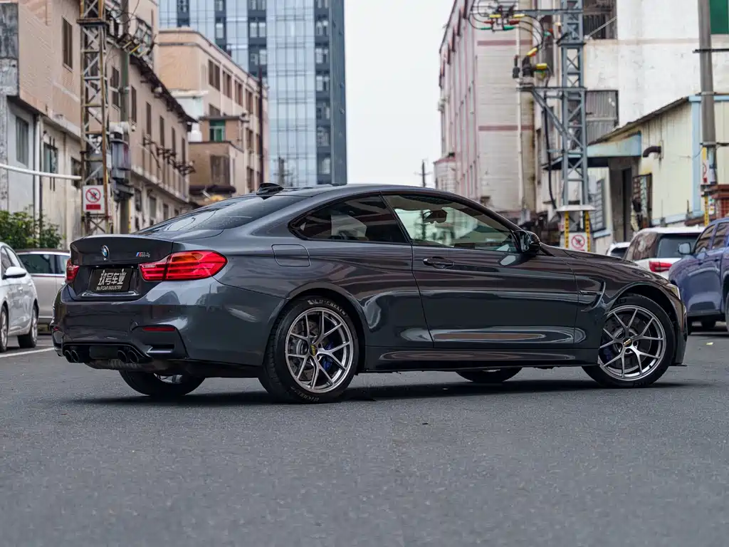 BMW M4 2016 — фото 3