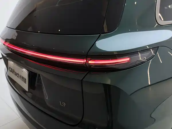 Li Auto L9 2025