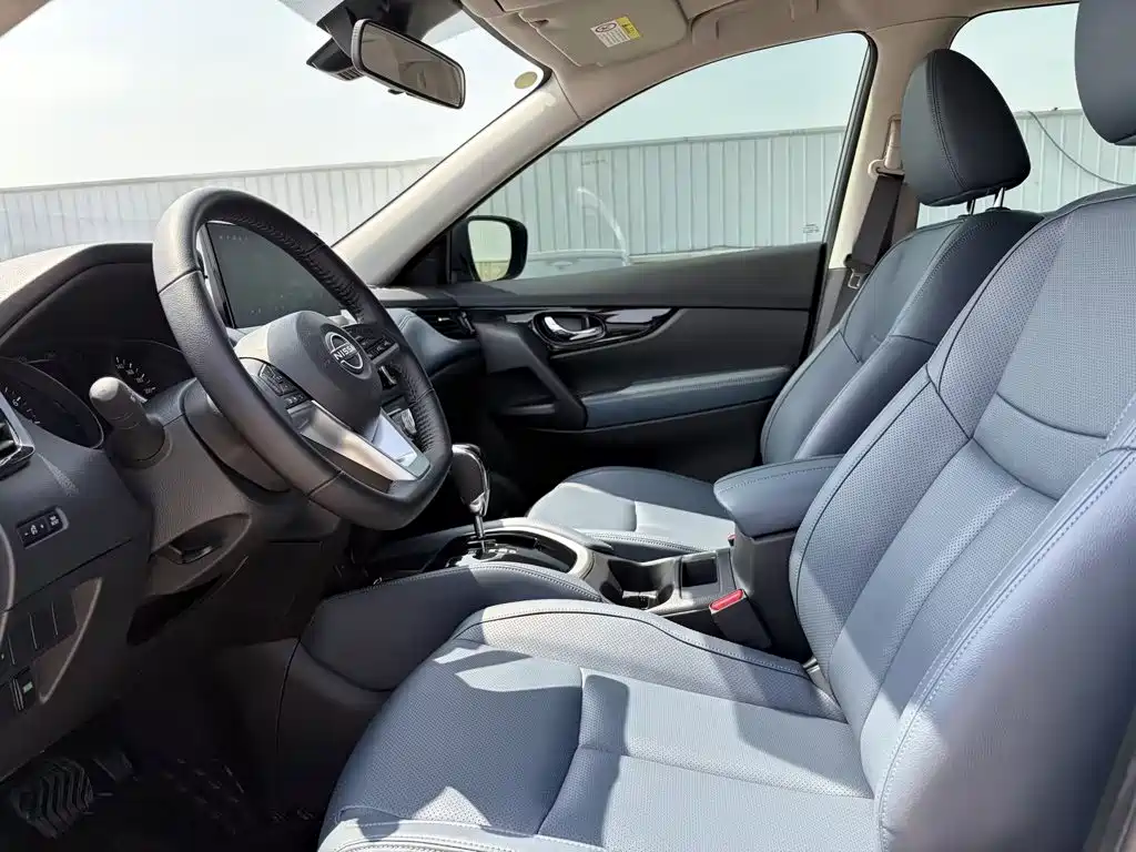 Nissan X-Trail 2025 — фото 12