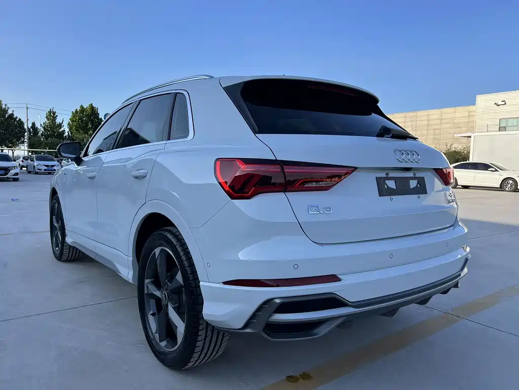 Audi Q3 2022