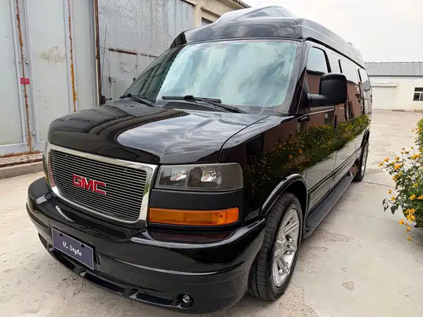 GMC SAVANA 2010