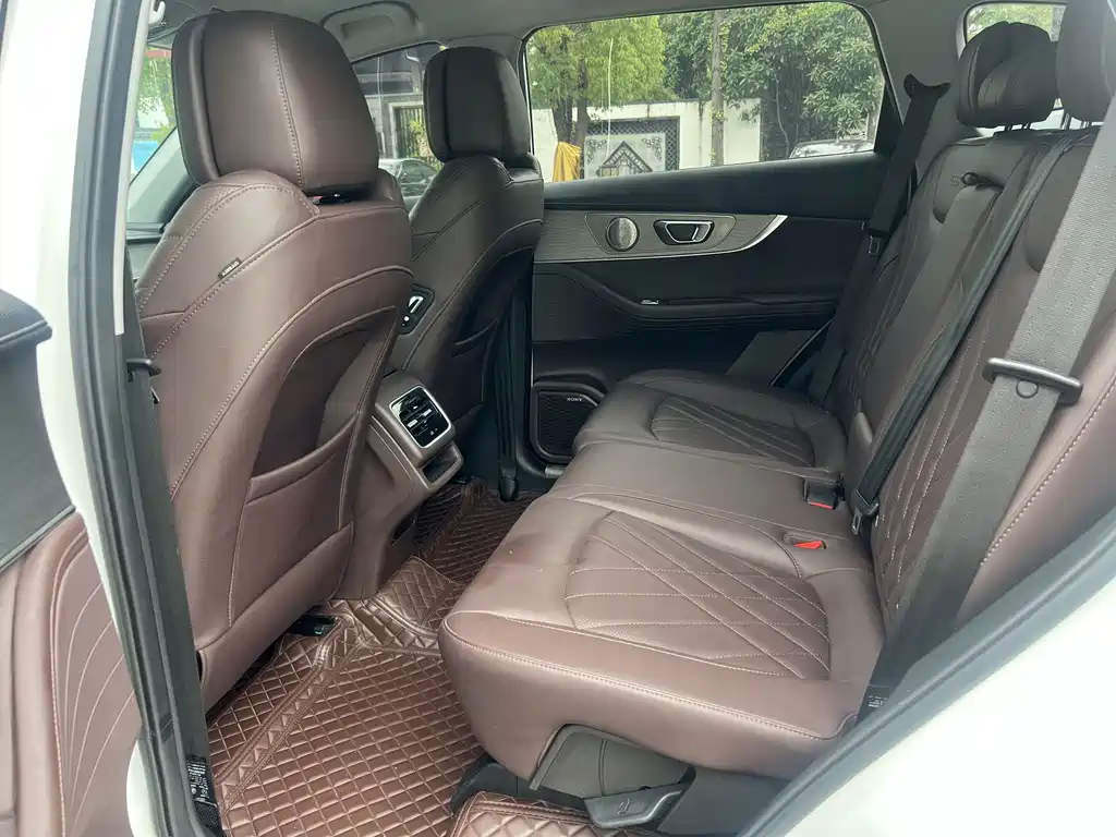 Chery Tiggo 8 PRO 2022 — фото 8