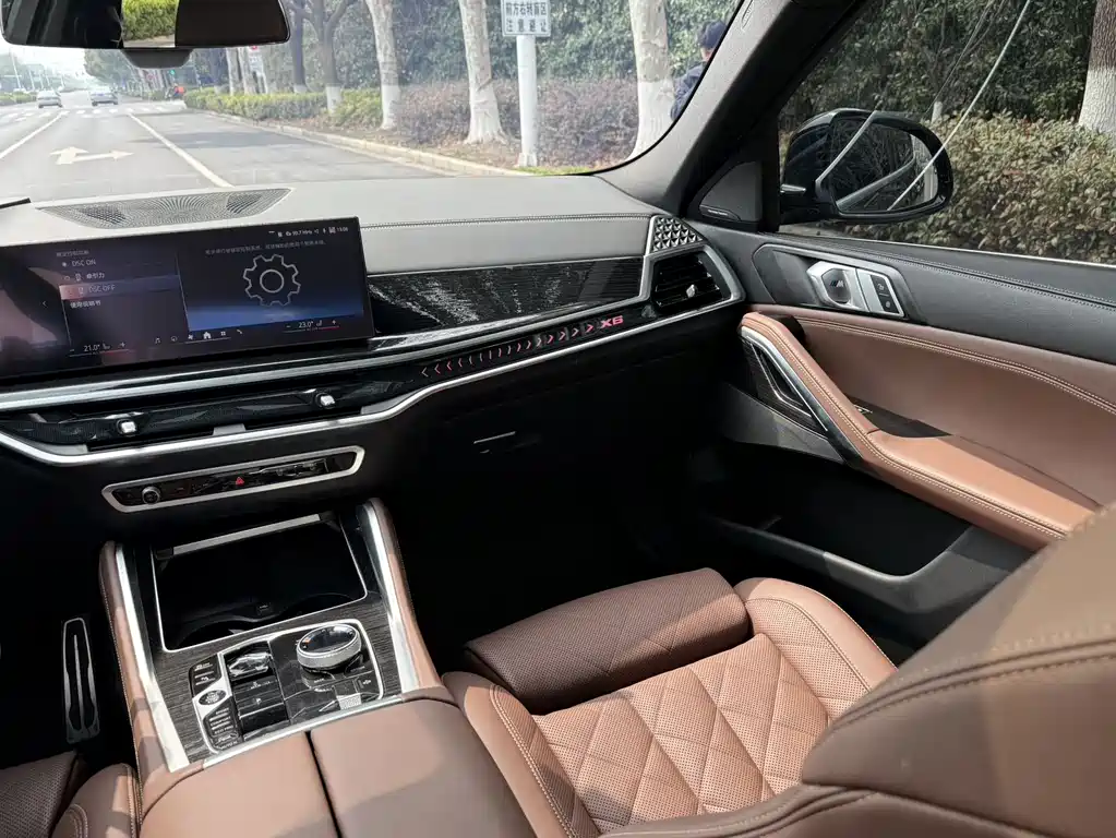 BMW X6 2025 — фото 15