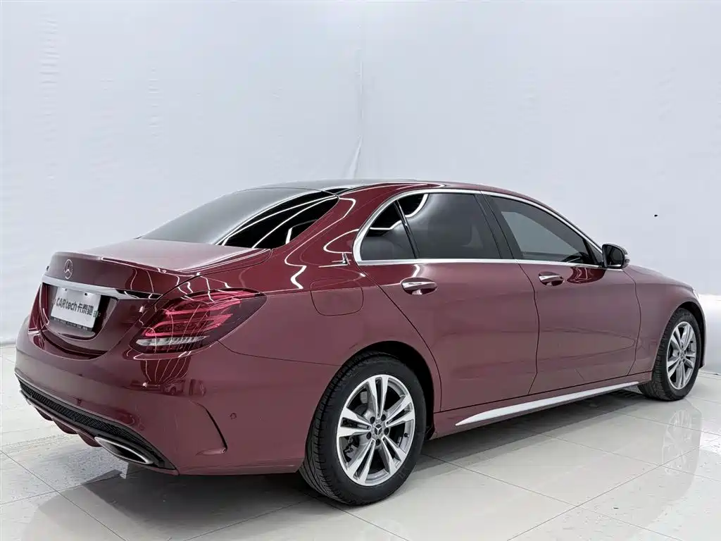 Mercedes-Benz C-Class 2018 — фото 10