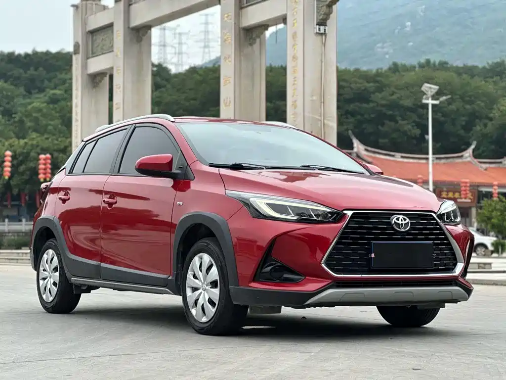 Toyota Yaris L 2022