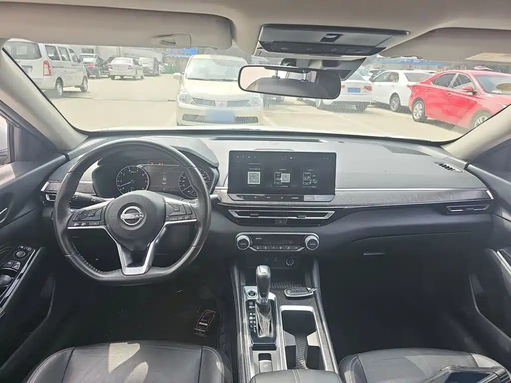Nissan Teana 2023