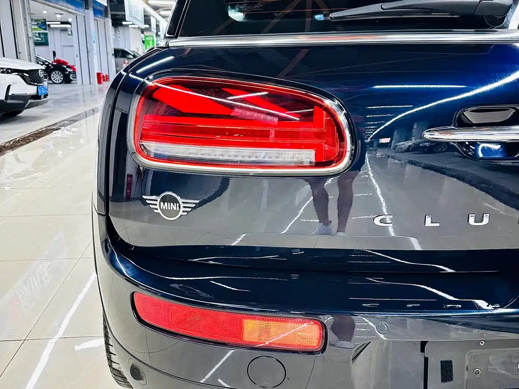 MINI Clubman 2021 — фото 13