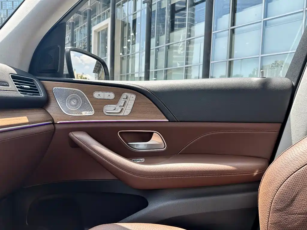 Mercedes-Benz GLS 2023 — фото 10