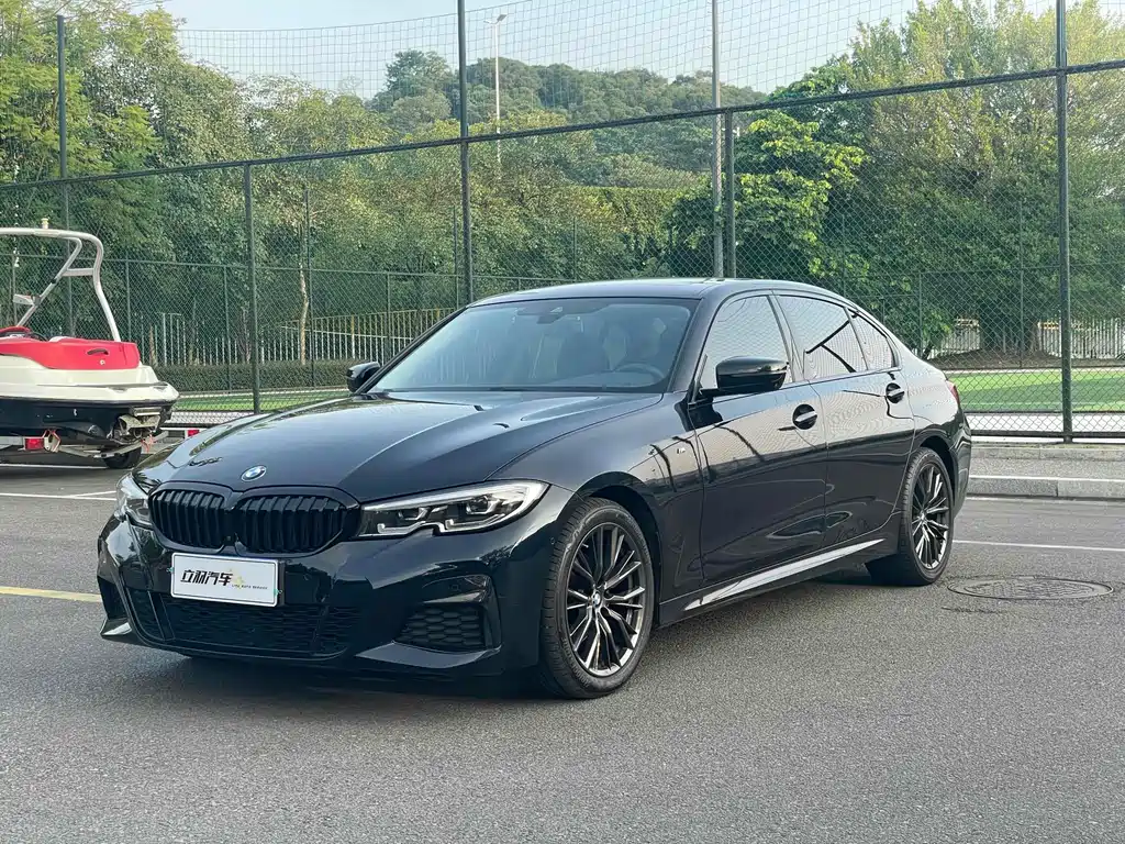 BMW 3 Series 2022