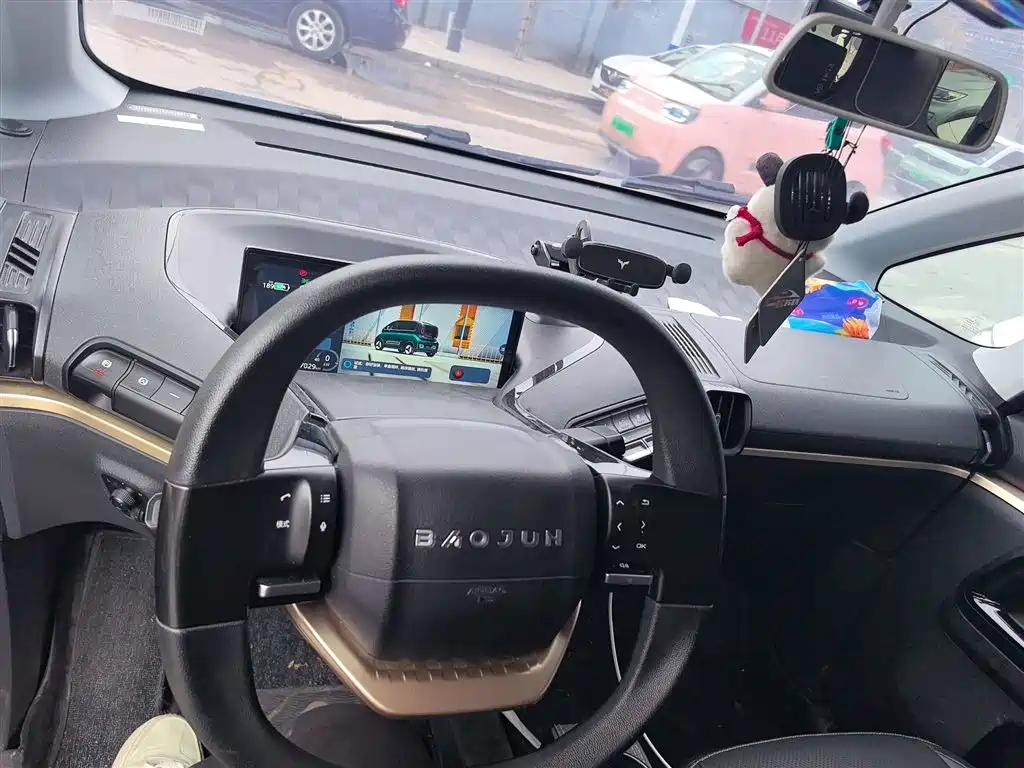 Baojun KiWi EV 2022 — фото 10