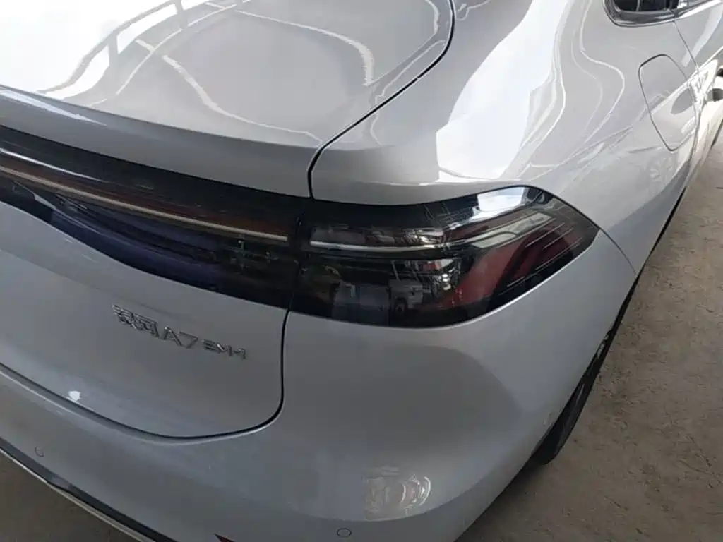Geely Galaxy A7 EM 2026 — фото 8