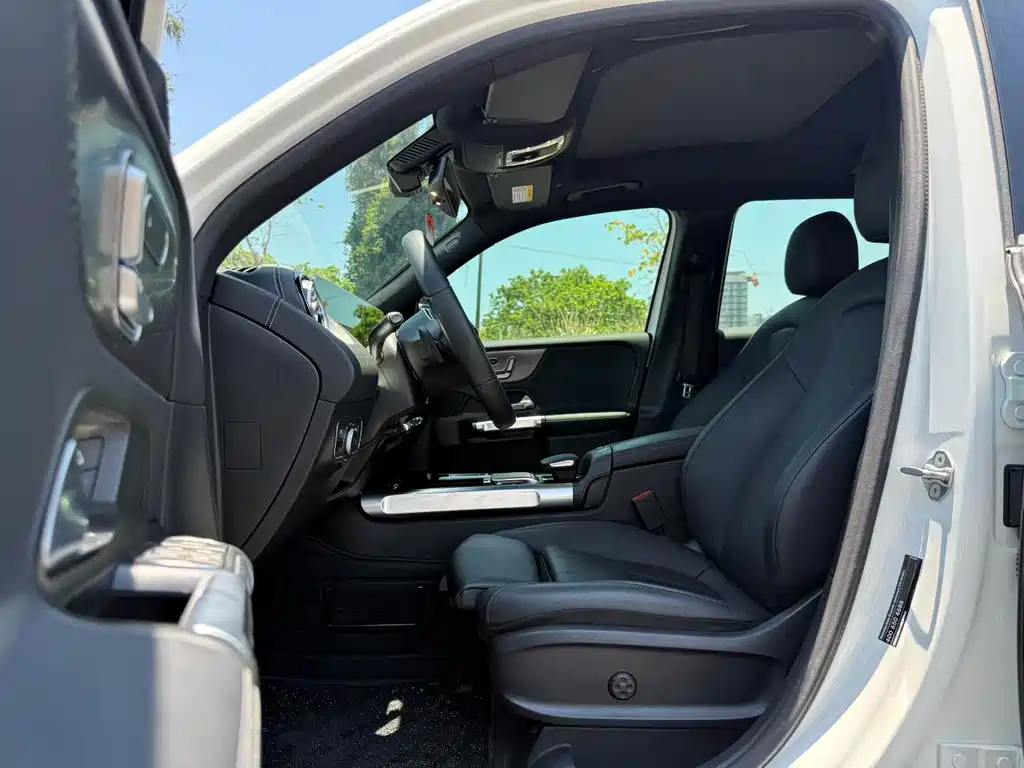 Mercedes-Benz GLB 2020