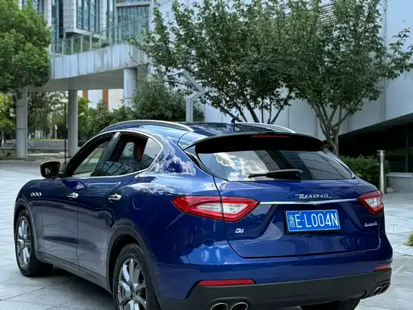 Maserati Levante 2021