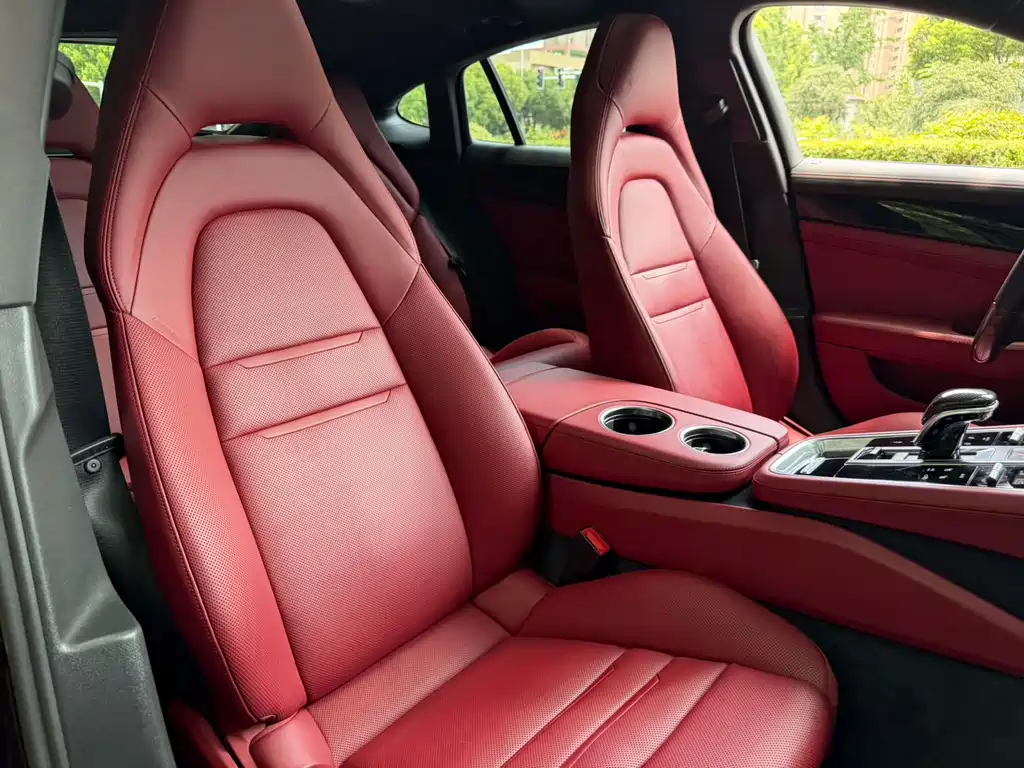 Porsche Panamera 2019 — фото 10