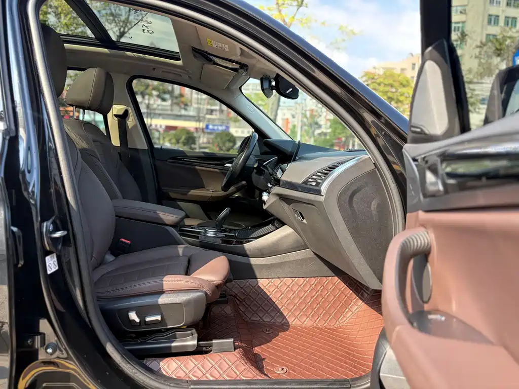 BMW X3 2020 — фото 10