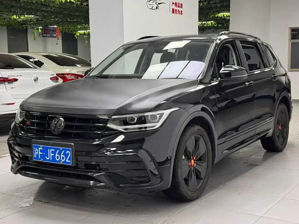 Volkswagen Tiguan L 2022