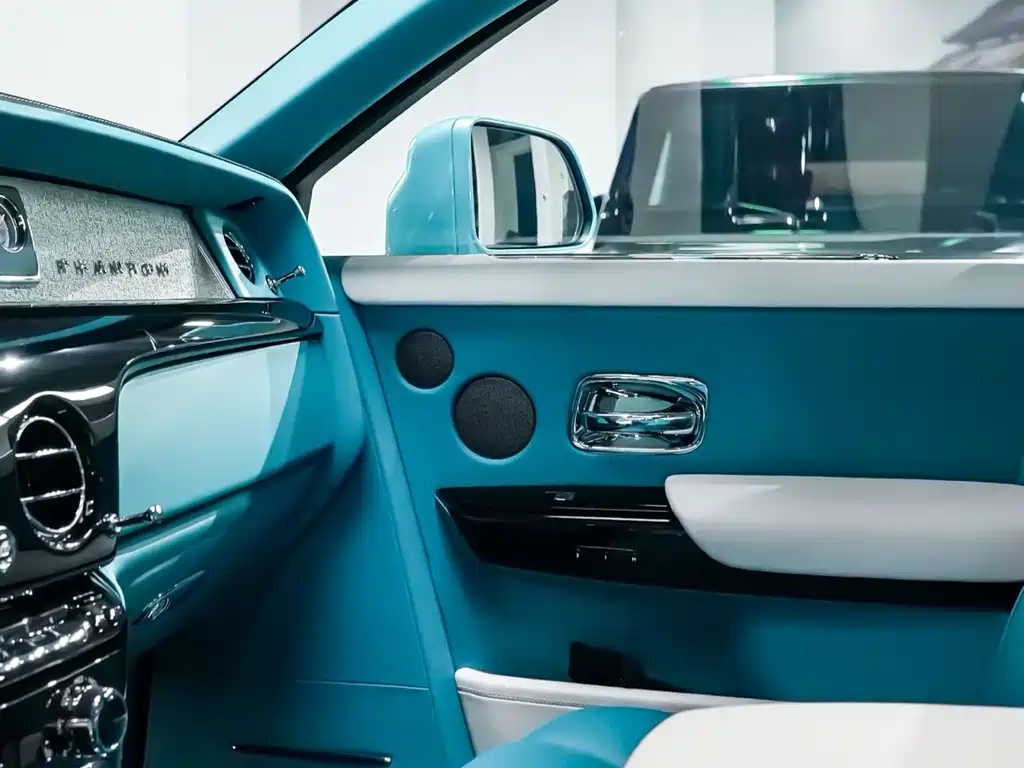 Rolls-Royce Phantom 2020 — фото 14