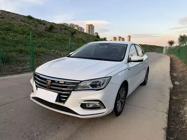 Roewe i5 2019