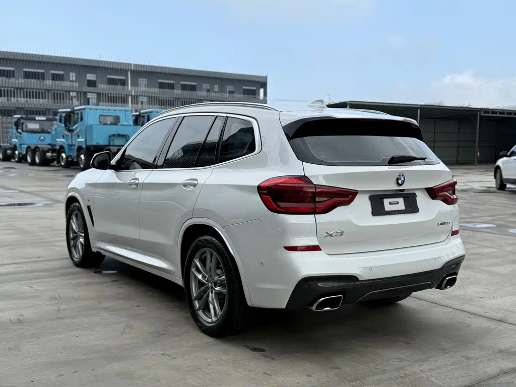 BMW X3 2021