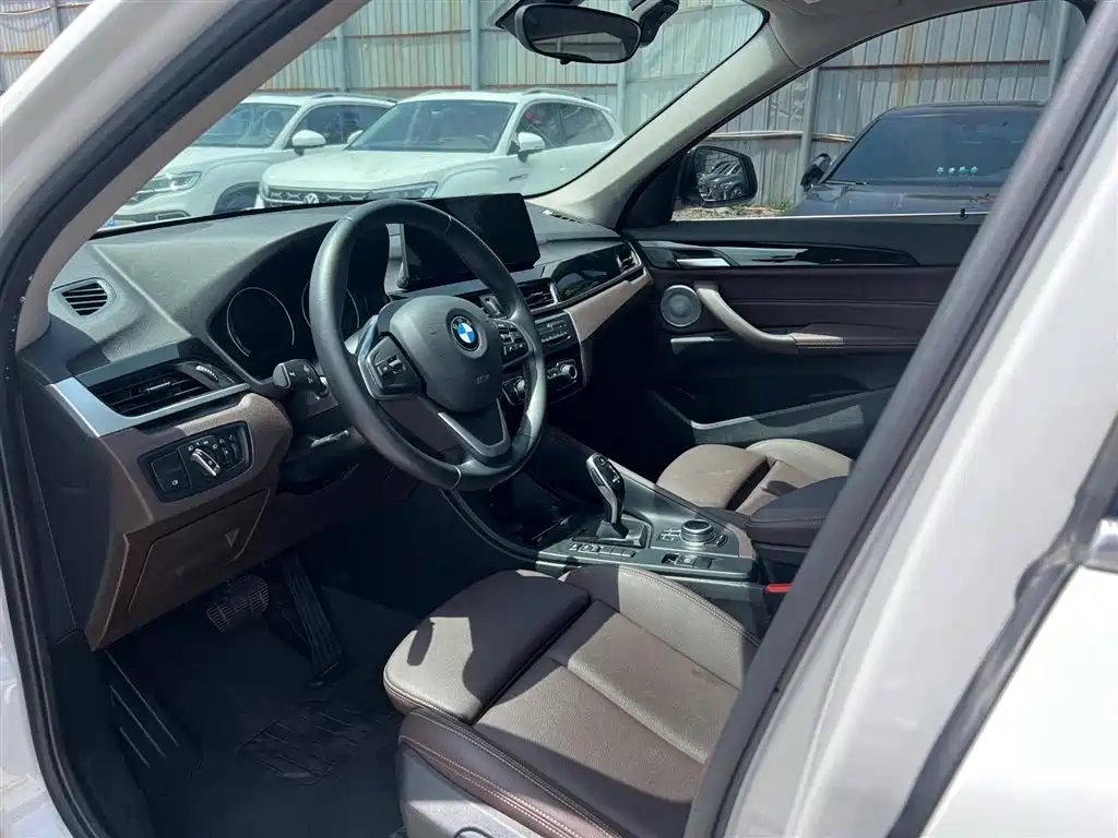 BMW X1 2022 — фото 10