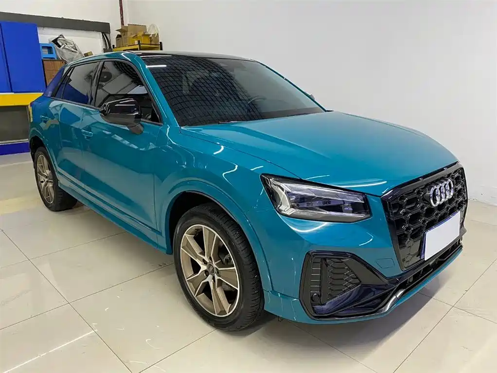 Audi Q2L 2022