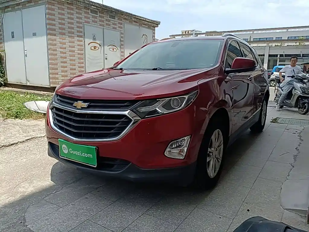 Chevrolet Equinox 2017 — фото 1