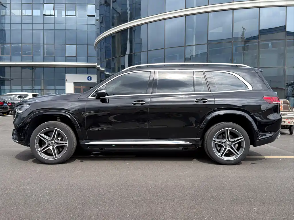 Mercedes-Benz GLS 2024 — фото 3