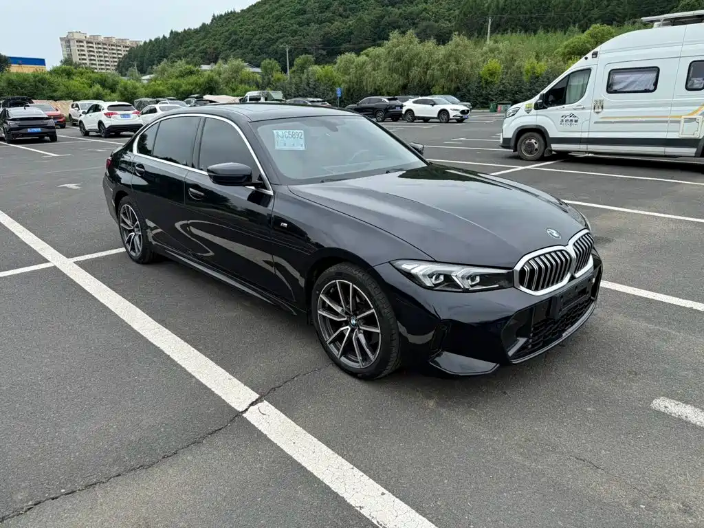 BMW 3 Series 2023