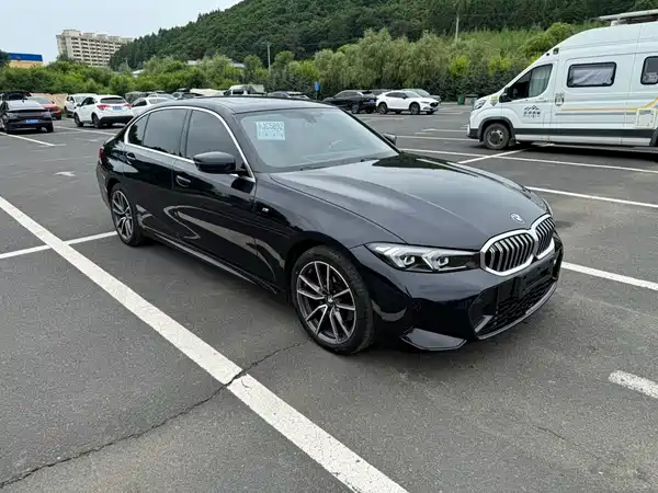 BMW 3 Series 2023