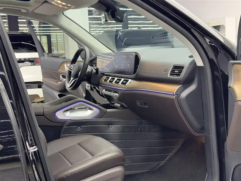 Mercedes-Benz GLE New Energy 2022 — фото 8