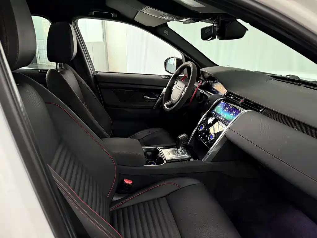 Land Rover Discovery Sport 2022 — фото 3