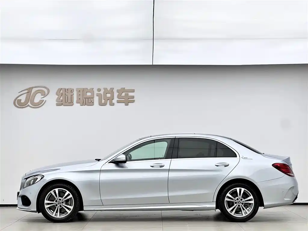 Mercedes-Benz C-Class 2018 — фото 3
