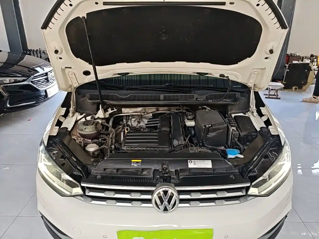 Volkswagen Touran 2020 — фото 20
