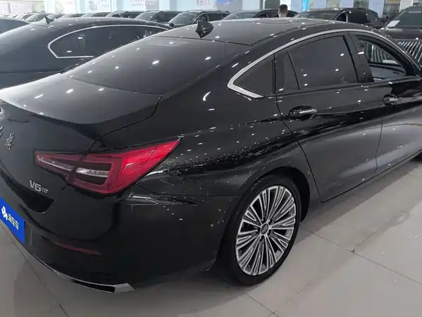Hongqi H5 2021