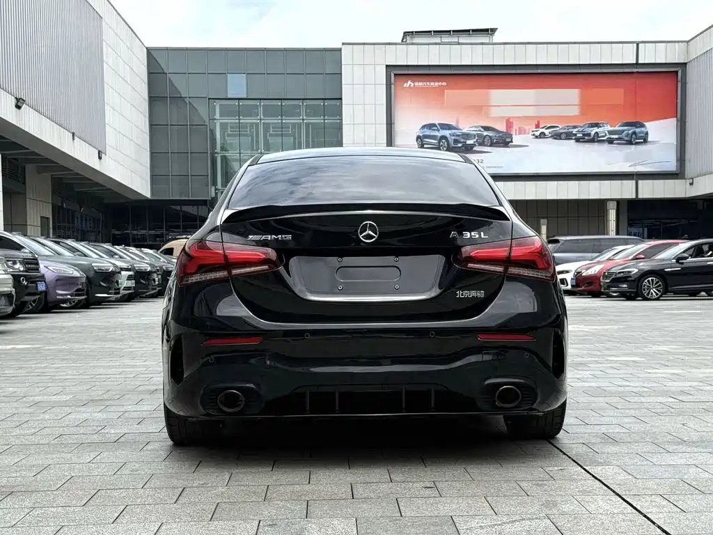 Mercedes-Benz A-Class AMG 2022 — фото 9