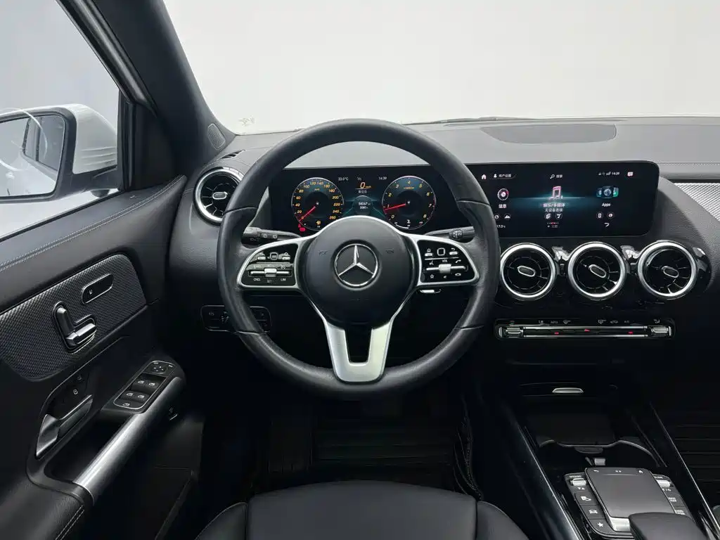 Mercedes-Benz GLA 2022 — фото 20