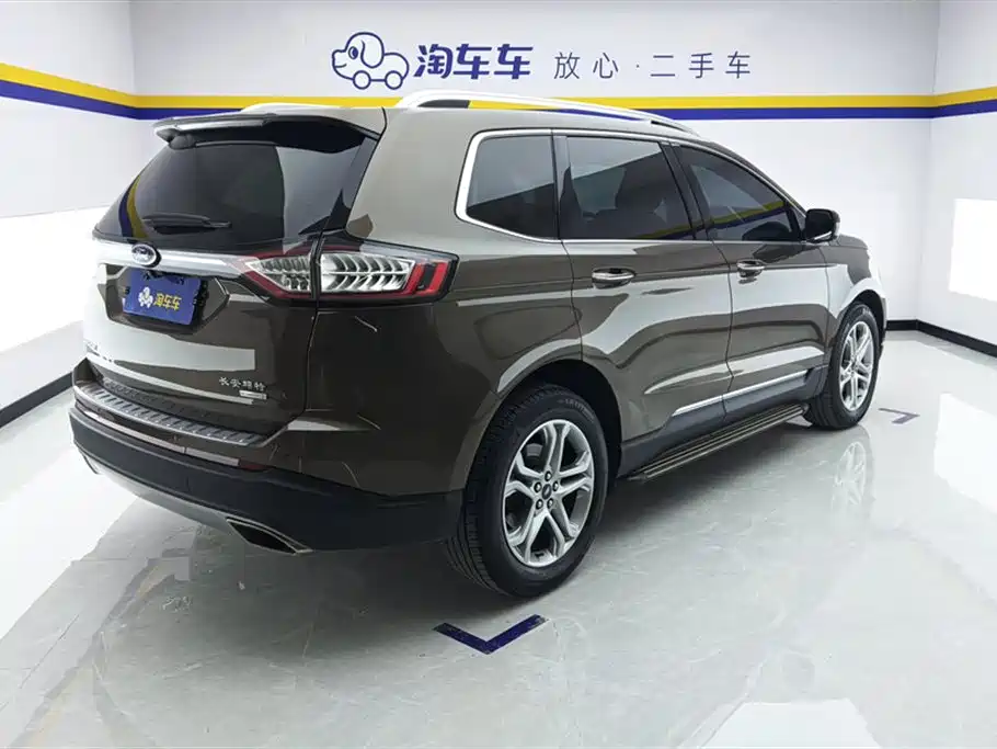 Ford Edge 2020 — фото 3