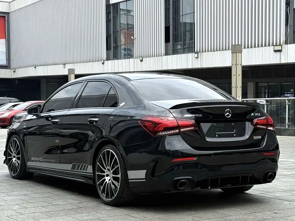 Mercedes-Benz A-Class AMG 2022 — фото 8