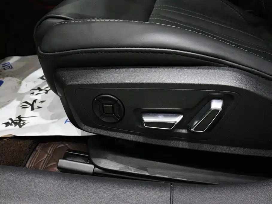 Audi A6L 2023 — фото 21
