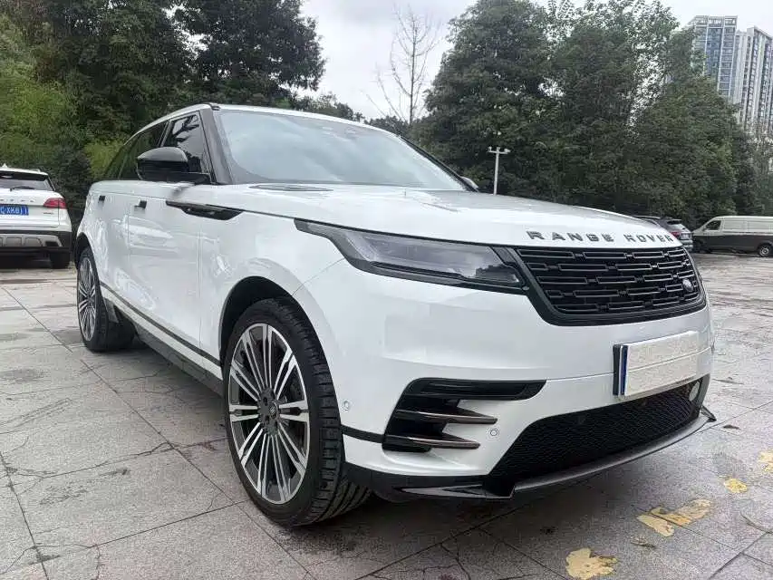 Land Rover Range Rover Velar 2024 — фото 3