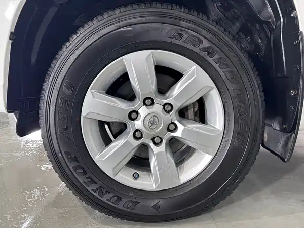 Toyota Prado 2016
