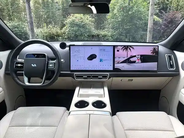 Li Auto L8 2024