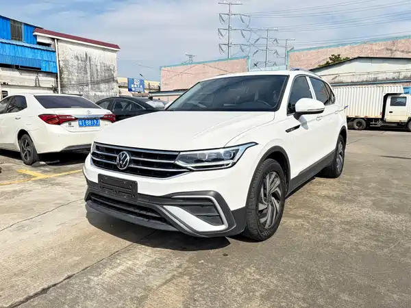 Volkswagen Tiguan L 2022