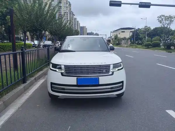 Land Rover Range Rover 2025