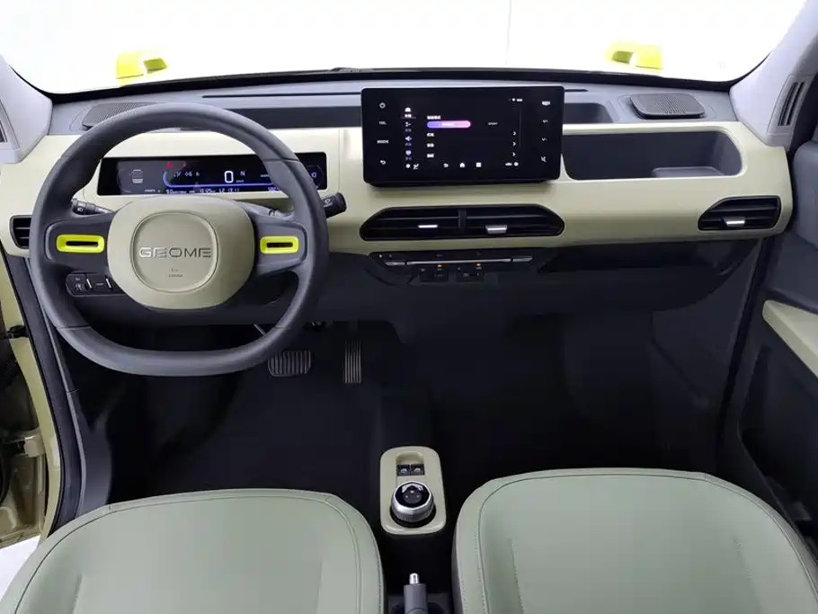 Geely Galaxy Panda 2024 — фото 12