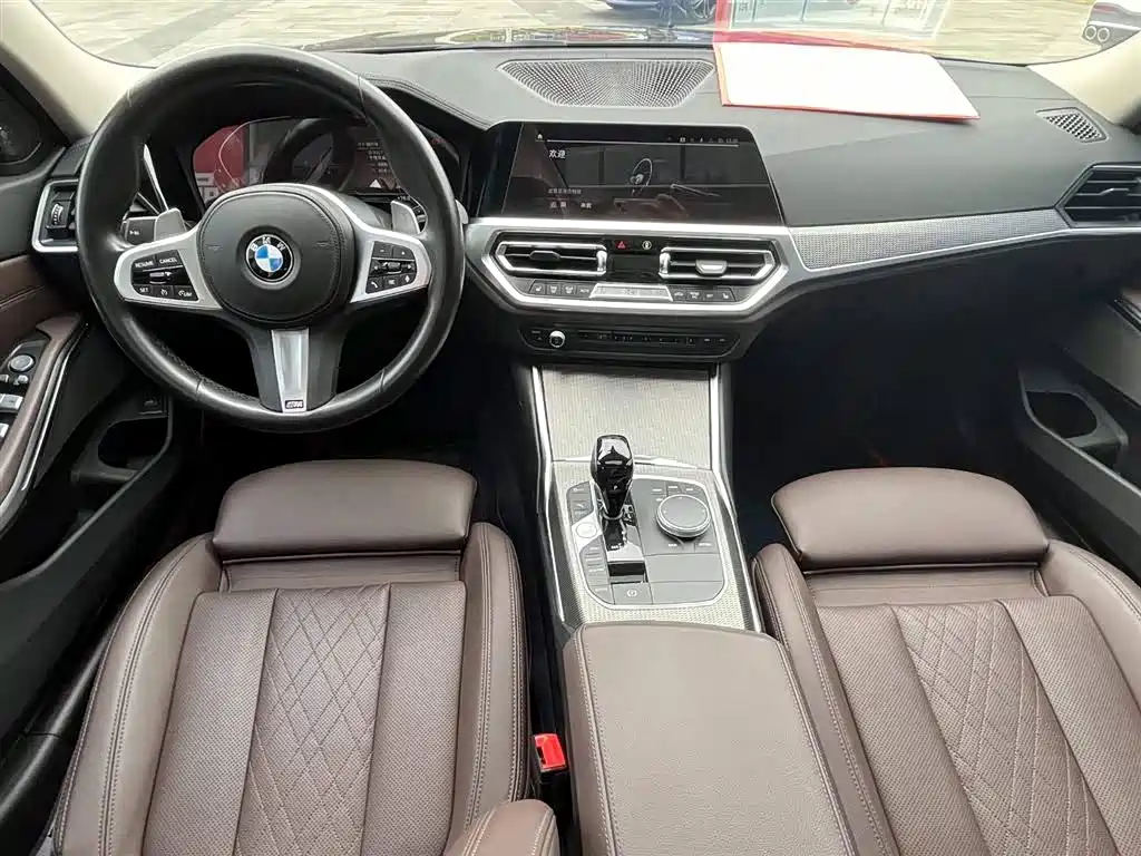 BMW 3 Series 2022 — фото 15