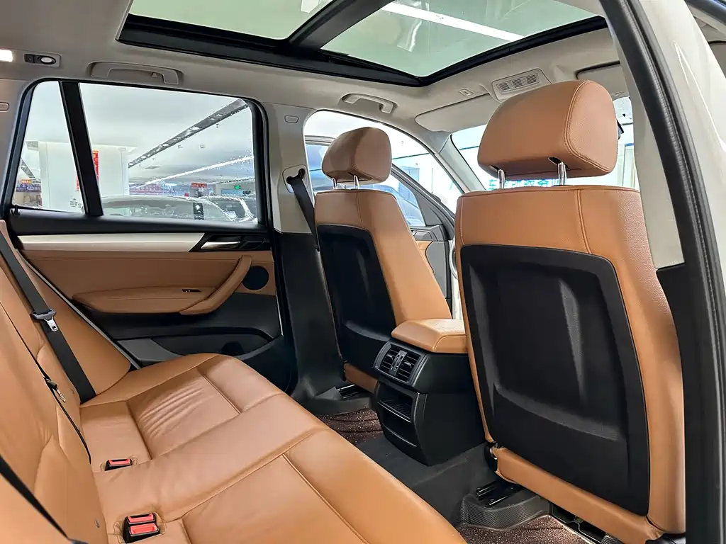 BMW X3 2015 — фото 13