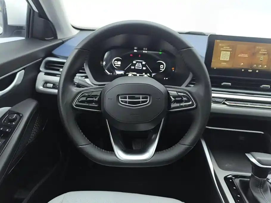 Geely Emgrand 2022 — фото 15