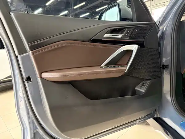 BMW X1 2023