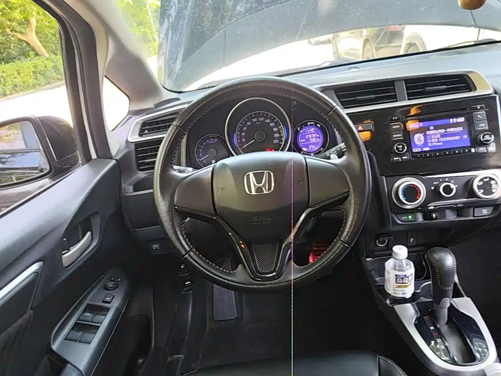 Honda Fit 2018 — фото 11